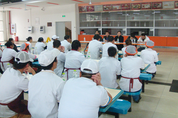 工廠(chǎng)飯堂承包如何提升食堂管理制度